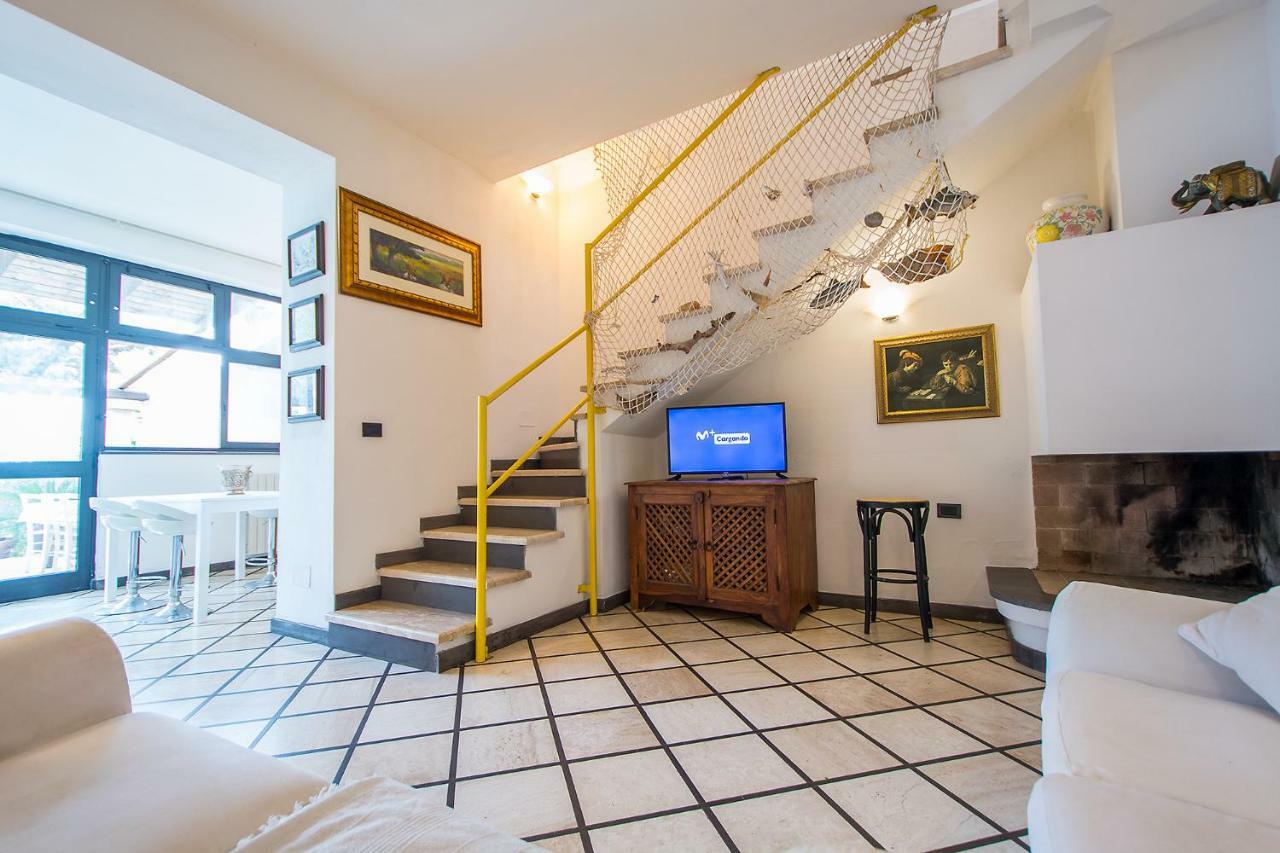Casa Vacanze Rosa Maria Орозеи Экстерьер фото