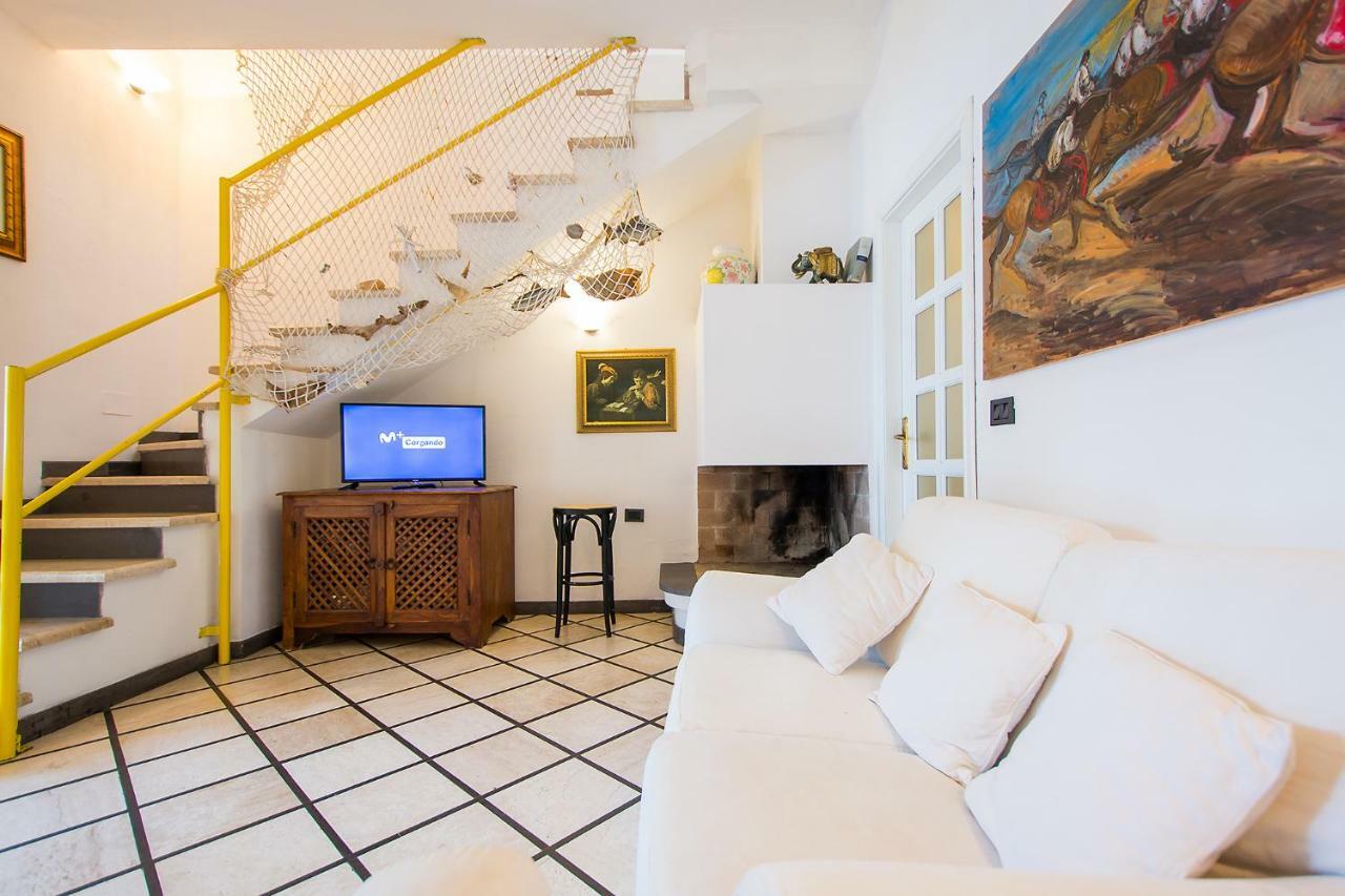 Casa Vacanze Rosa Maria Орозеи Экстерьер фото